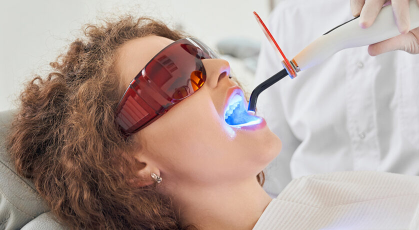 How Does Zoom Teeth Whitening Function?